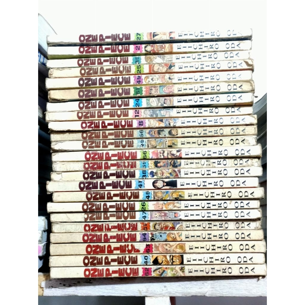KOMIK ONE PIECE RENDOM ORI BEKAS