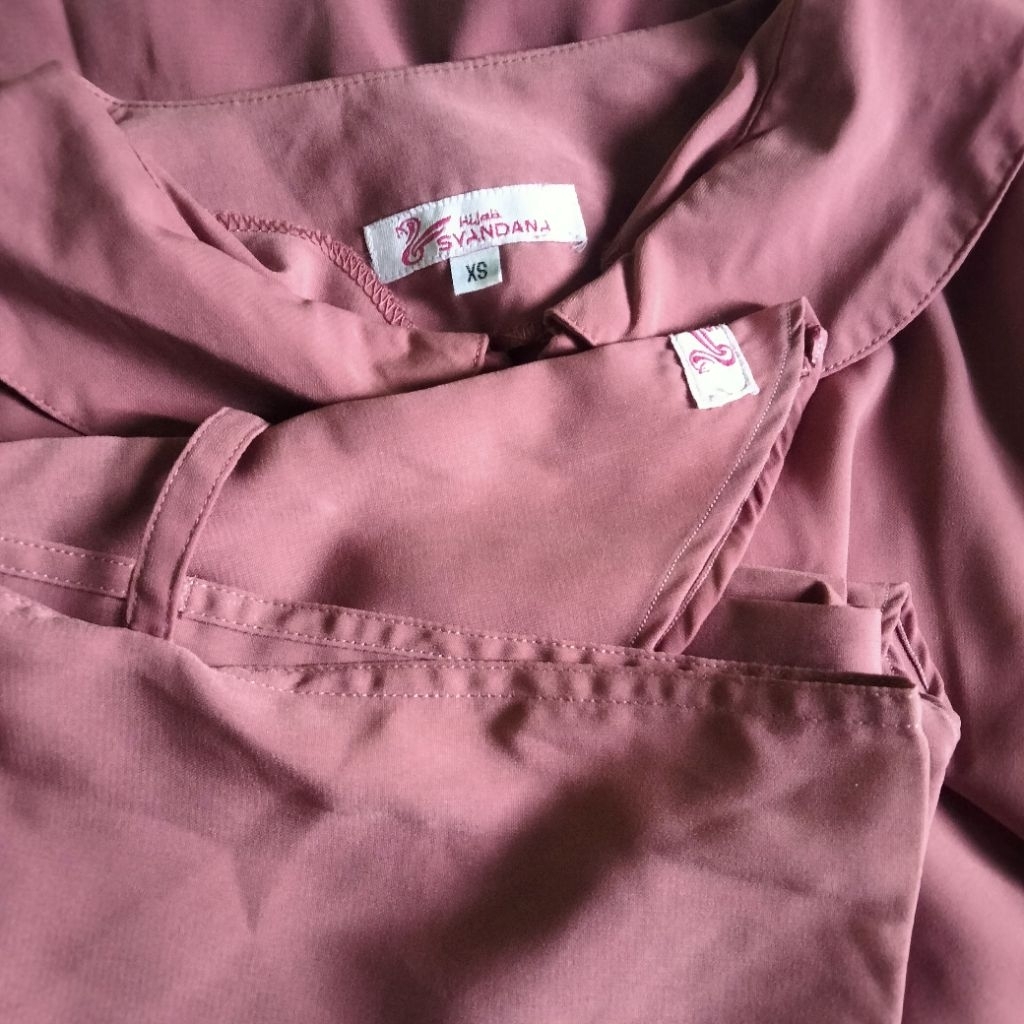 gamis syandana preloved