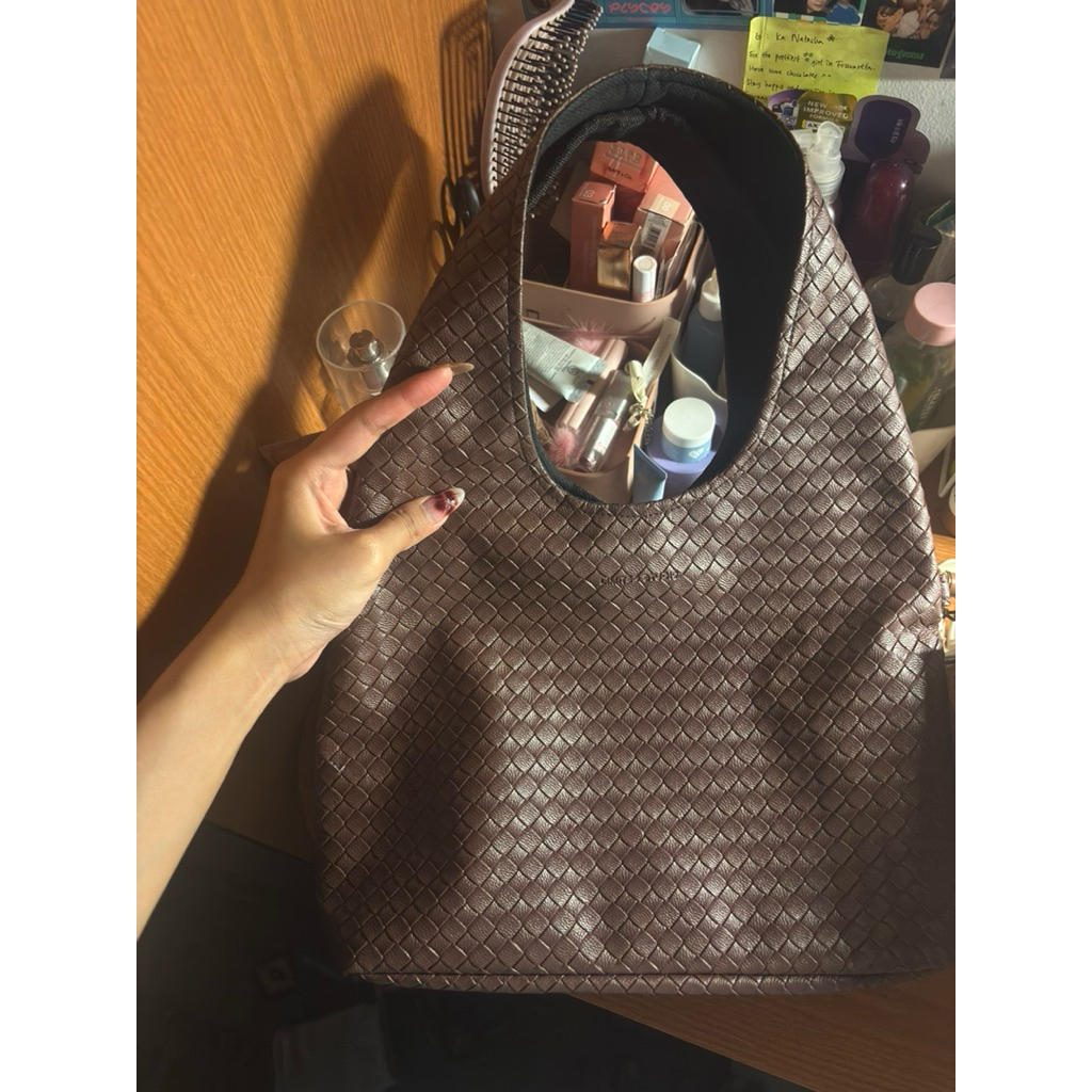 preloved limited studio - cloud bag