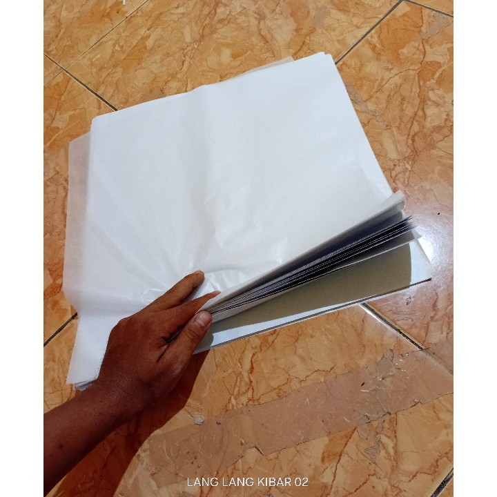 500 LEMBAR KERTAS (minyak) bahan LAYANGAN Putih polos