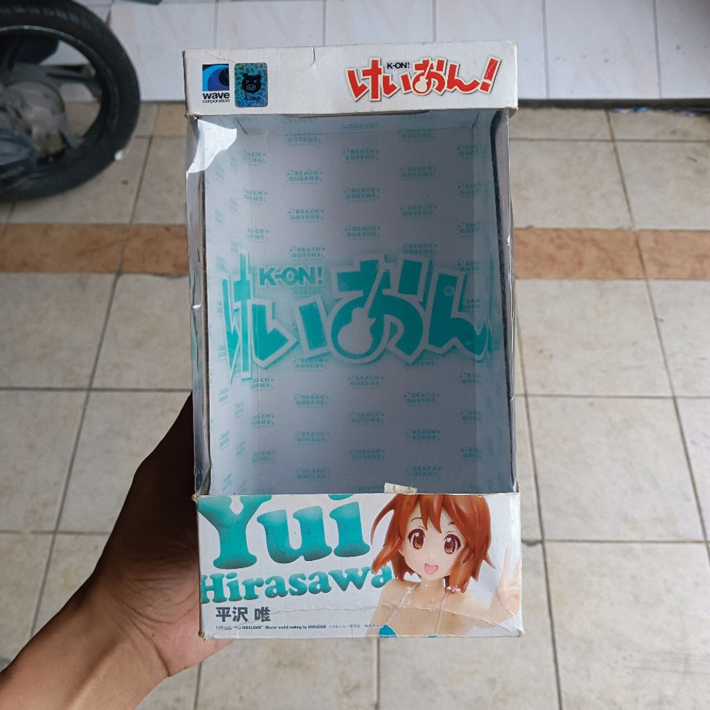 BEACH QUEENS YUI HIRASAWA K-ON