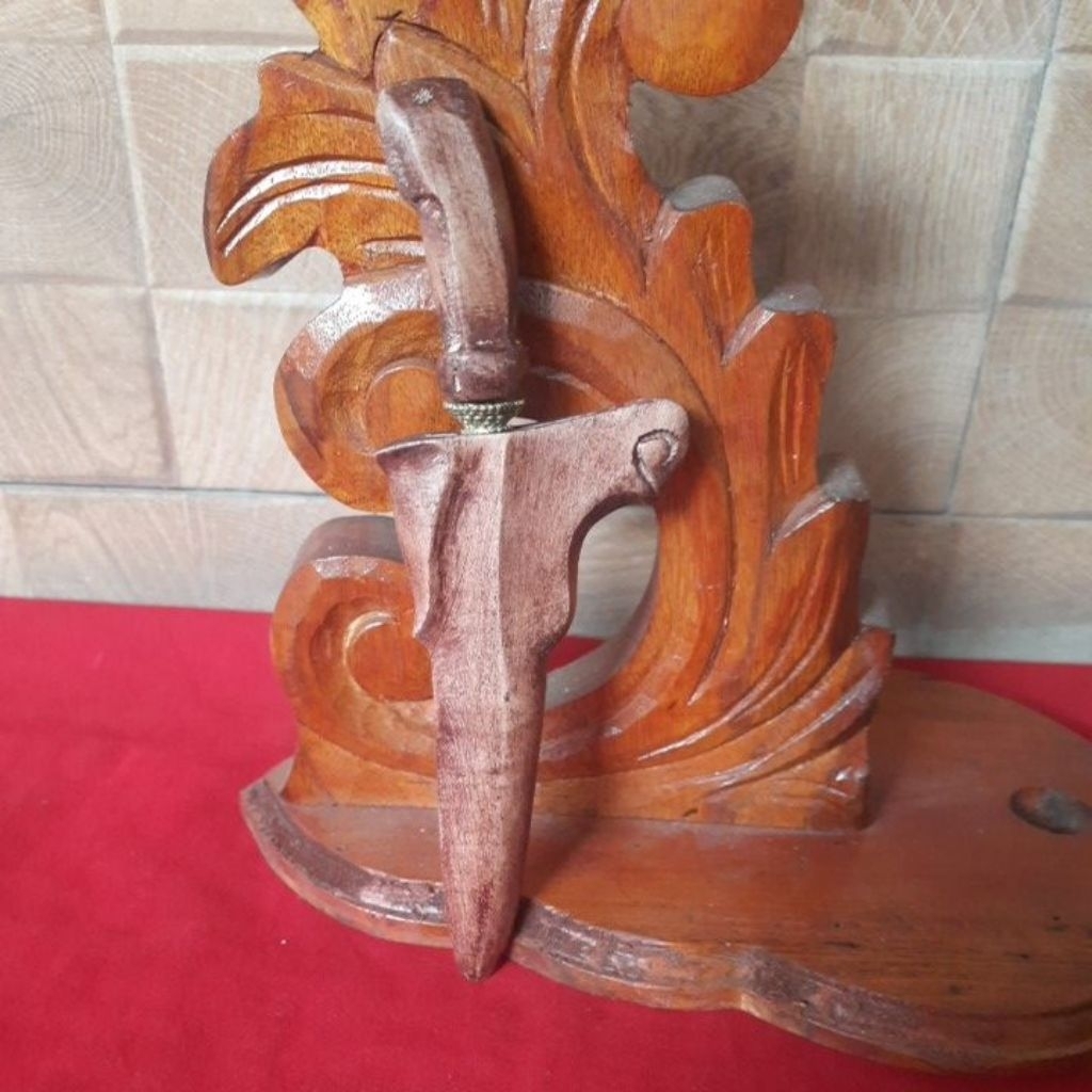 Keris Jimatan Nogo Kikik Luk 7 Sepuh,Pamor Melati Tumpuk