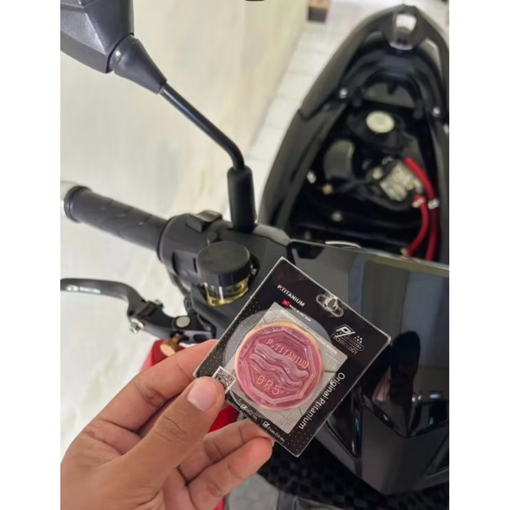 Titanium Cover Tutup Tabung Botol Master Rem Brembo original Vietnam (Tutupnya Saja)