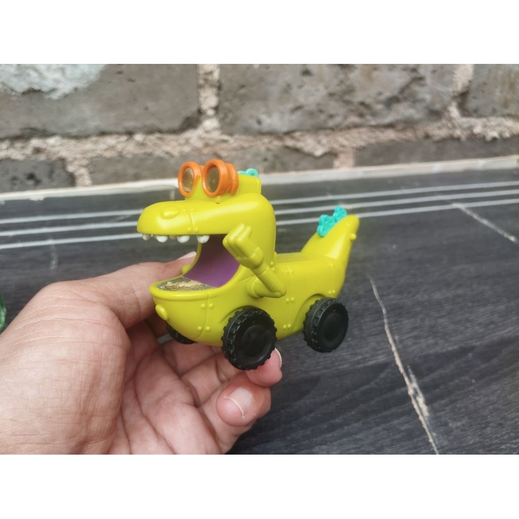 MAINAN ACTION FIGURE RUGRATS BURGERKING