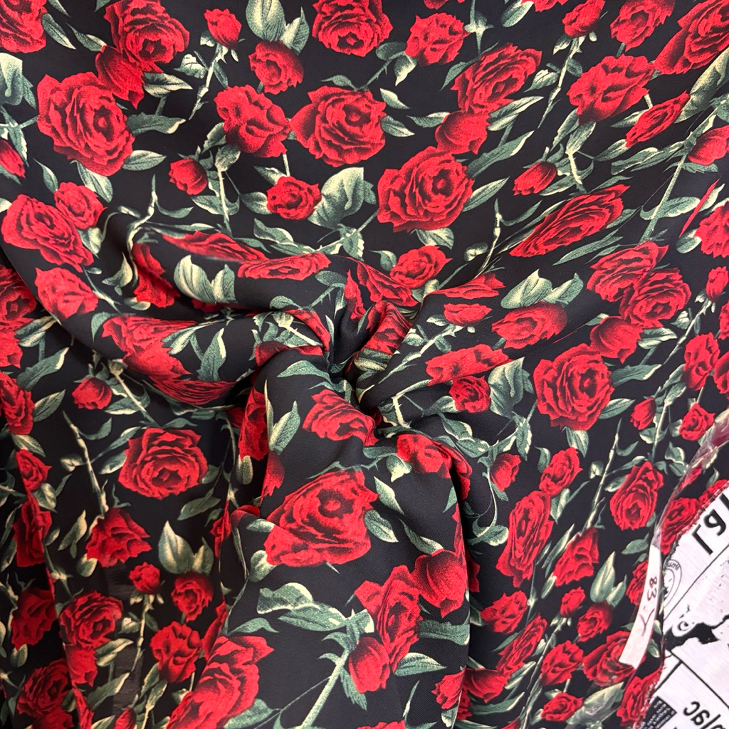 Kain Satin Silk Motif Bunga Mawar Hitam – Lembut, Licin & Elegan untuk Dress & Blouse lq