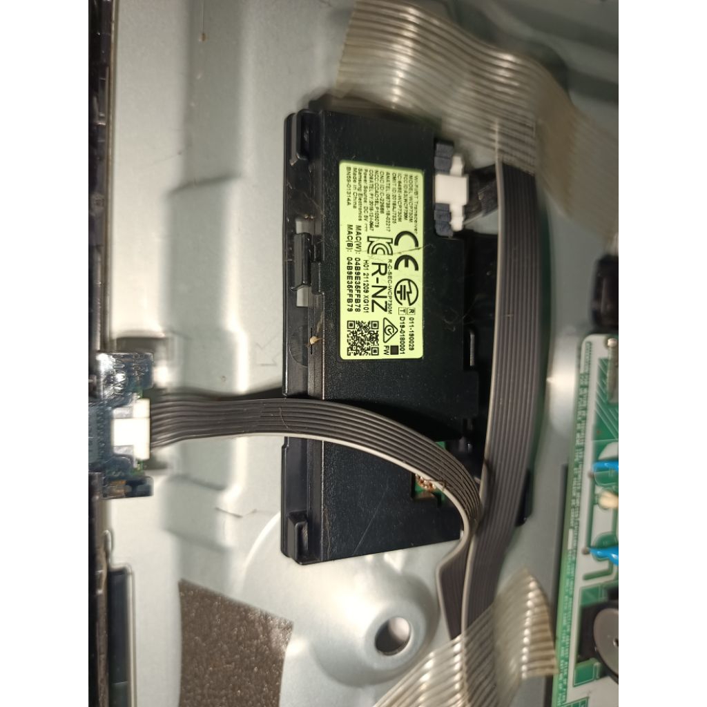 wifi tv led 32 inch samsung UA32T4500AK normal original copotan