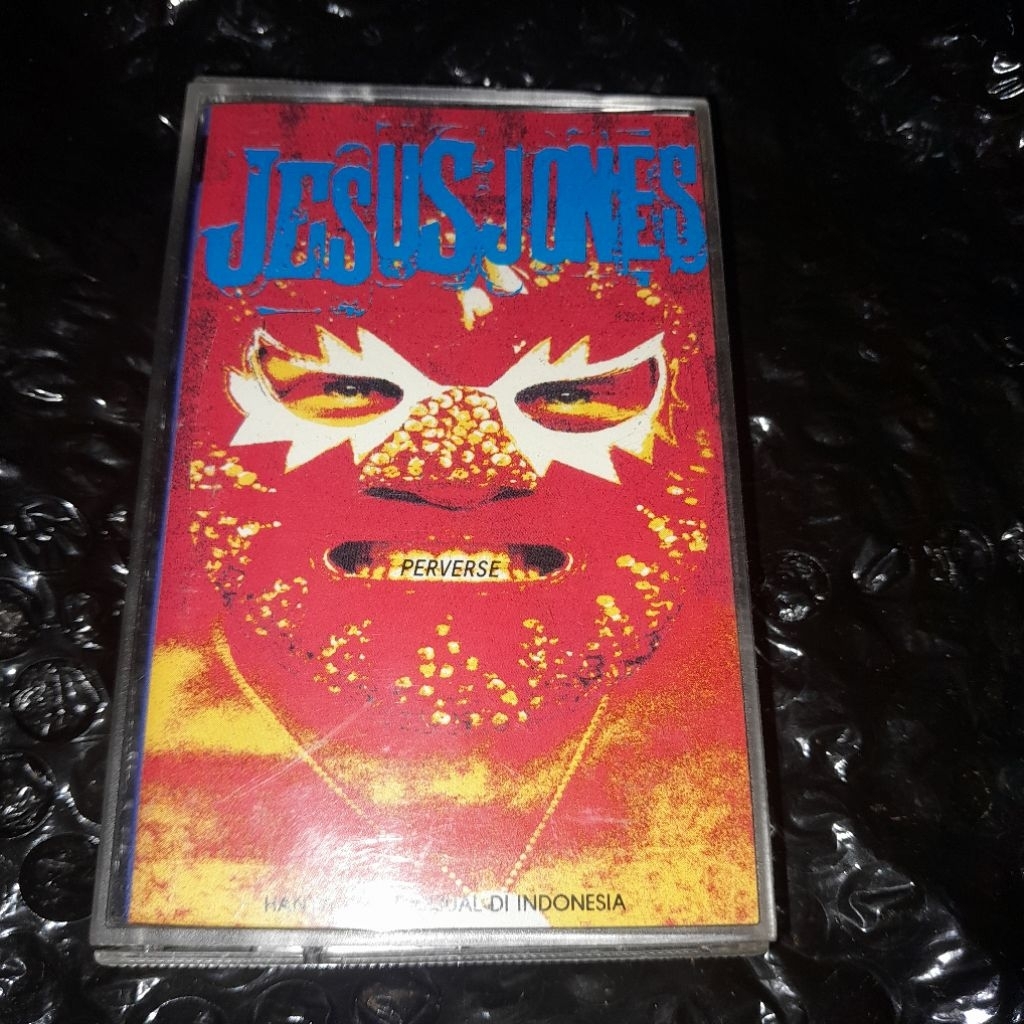 kaset jesus jones perverse