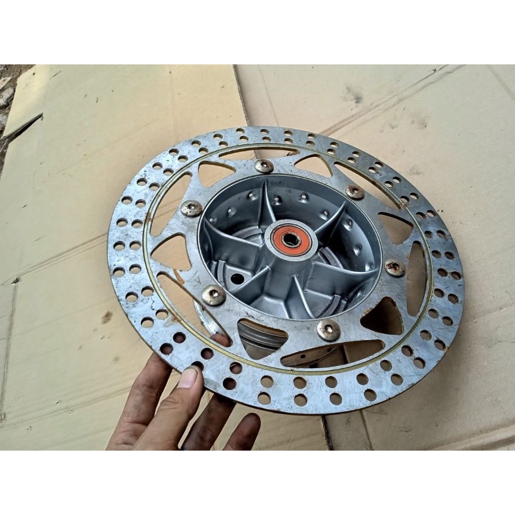 tromol belakang ninja RR