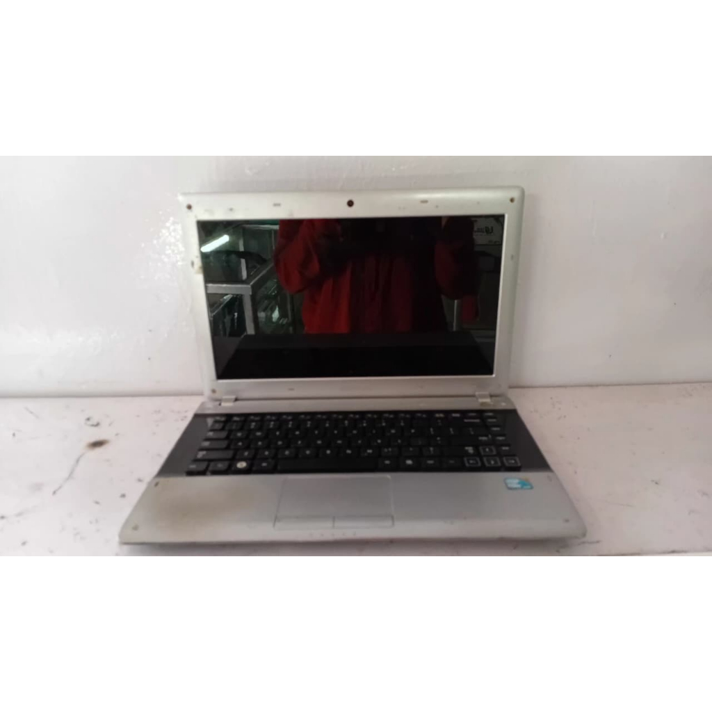 CASING CASE LAPTOP SAMSUNG COVER ATAS FRAME LCD LED WITH KEYBOARD - ercomp1