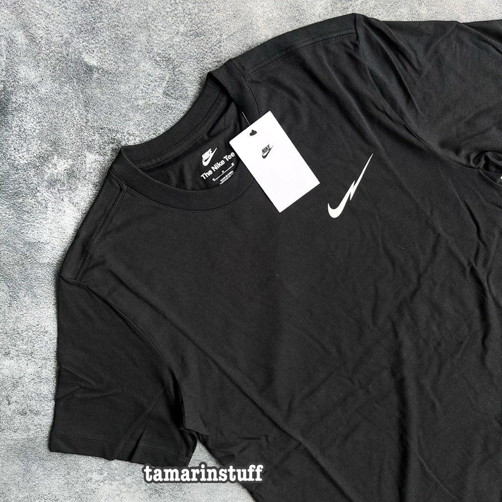 T-Shirt Nike Swoosh Black