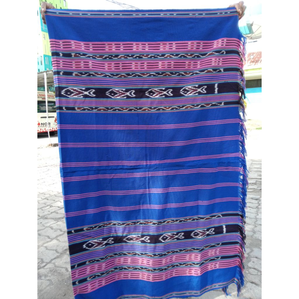Tenun Ikat Asli NTT