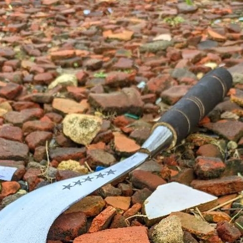 sabit pemangkas padi rumput alat pertanian tradisional sabit berkebun