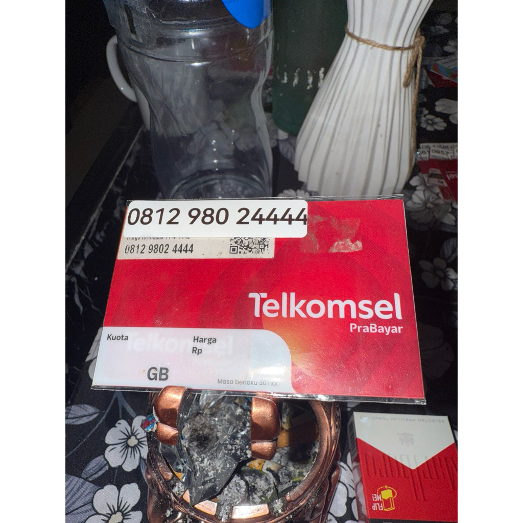 Nomor cantik Telkomsel Simpati kartu perdana Simpati cantik 24 244 2444 24444 4444 444 44