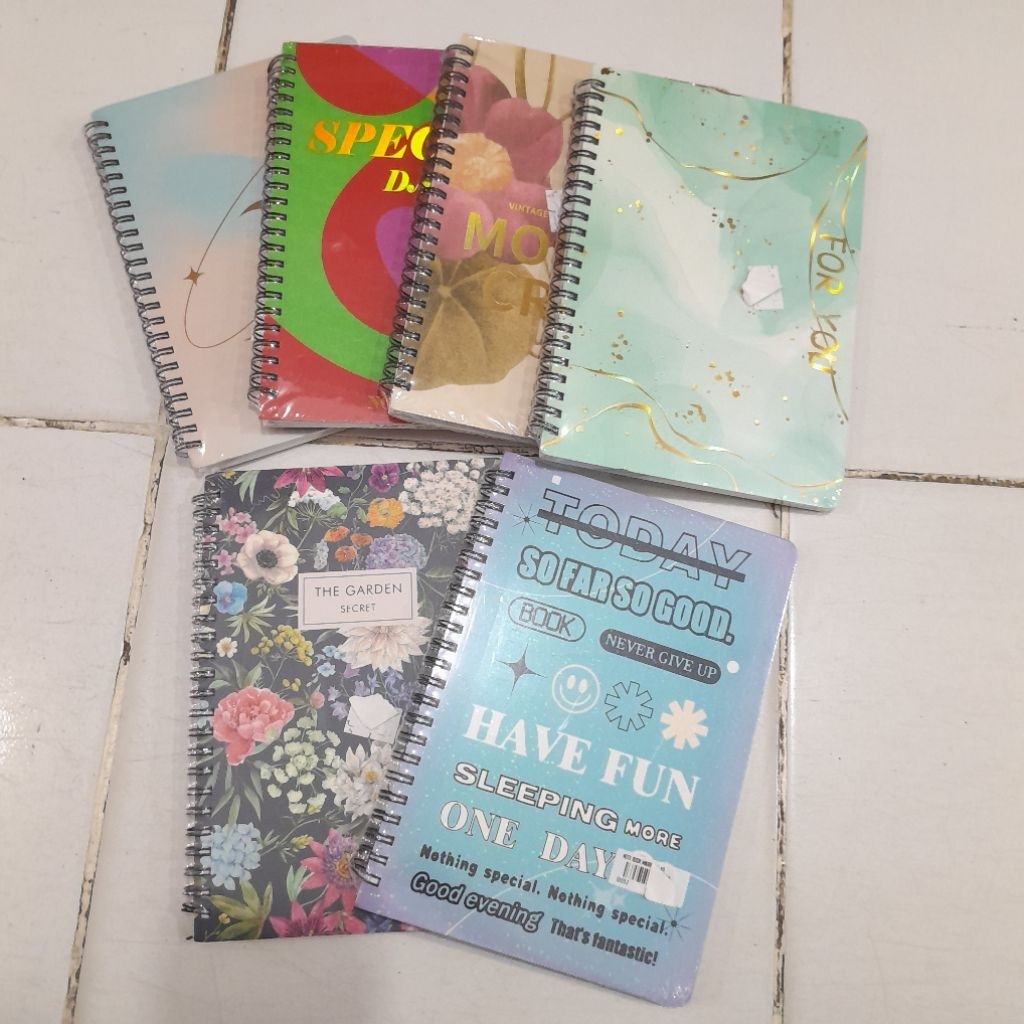 NOTESBOOK A5 BUKU CATATAN BUKU TULIS DIARY /021252/B052 SPIRAL AESTHETIC GRID LINE