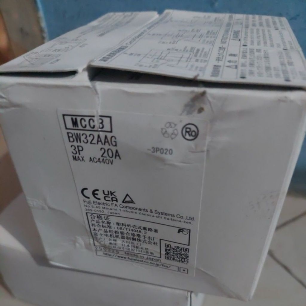 MCCB BW32AAG FUJI 3P 20A