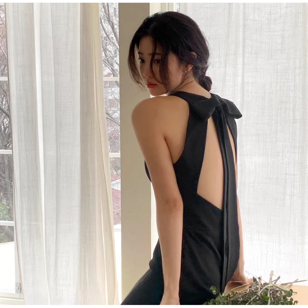 Korean prewedding dress / korean halterneck black evening dress