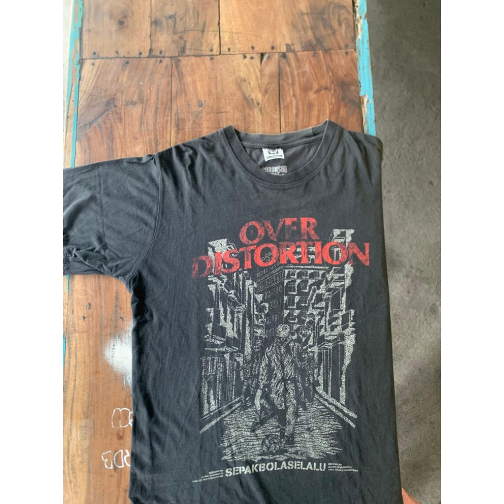 sepakbola selalu size L