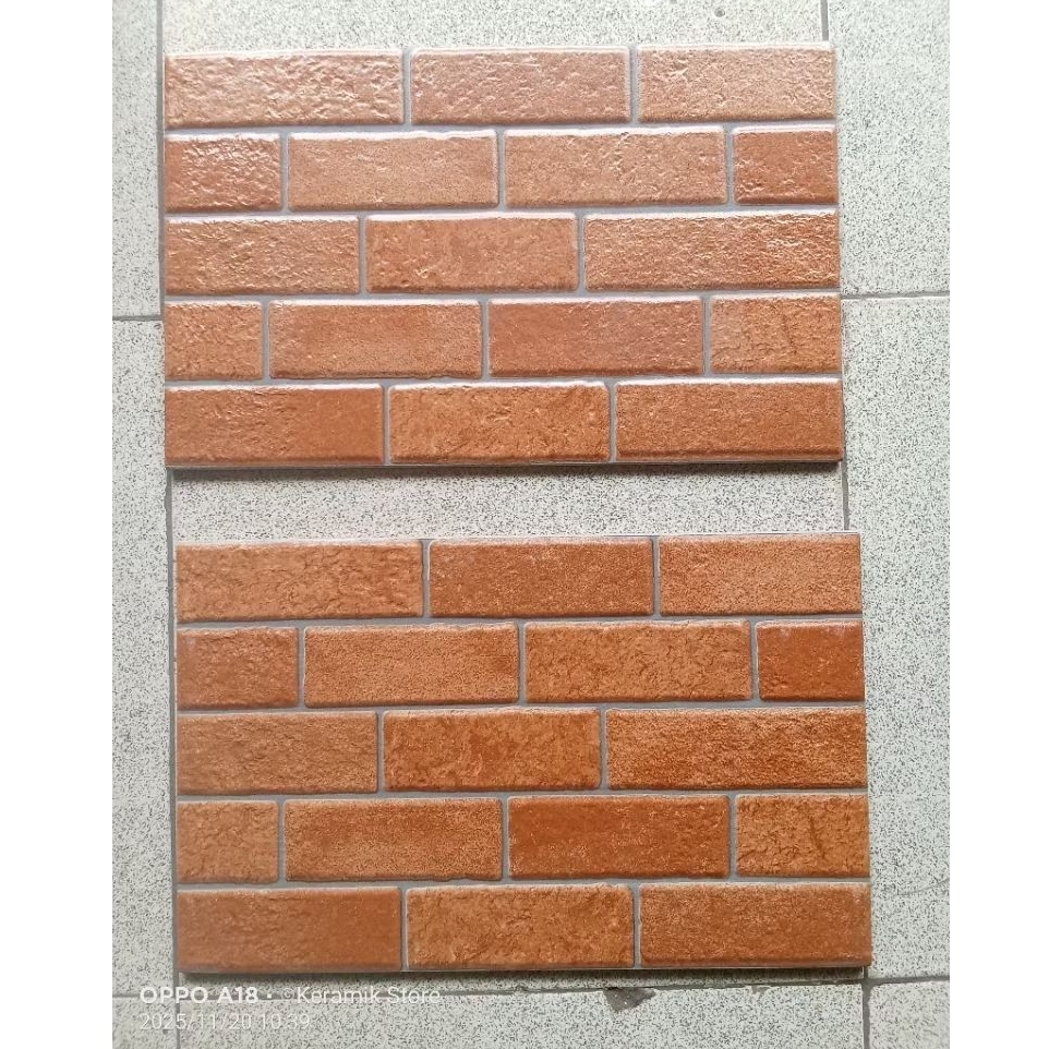 Keramik Dinding 25x40 Motif Bata Briquet Light Brown