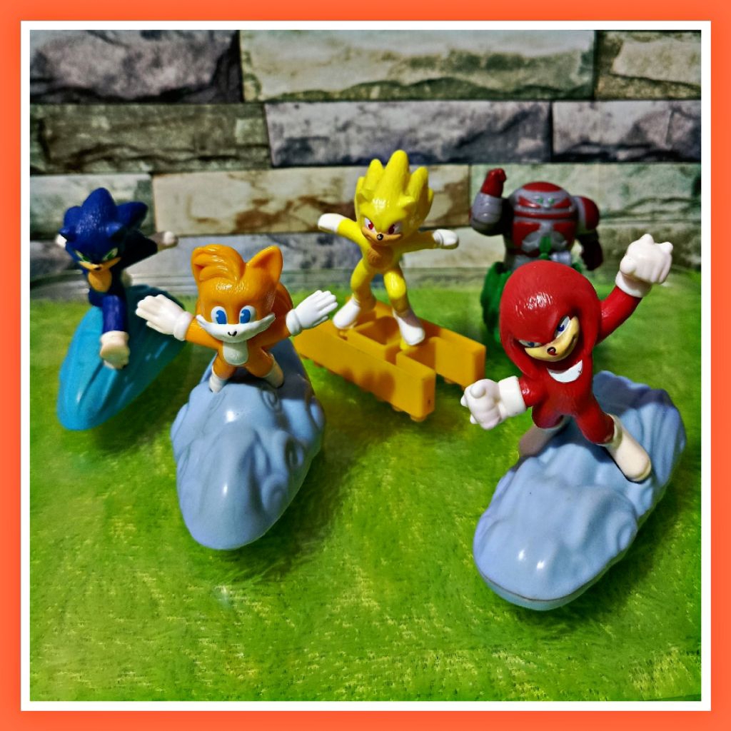 Mainan Karakter Sonic 5pcs McDonald's / Hobi & Koleksi / Action Figure <- [Preloved]