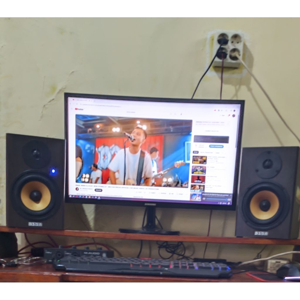 Speaker monitor flat DS5A