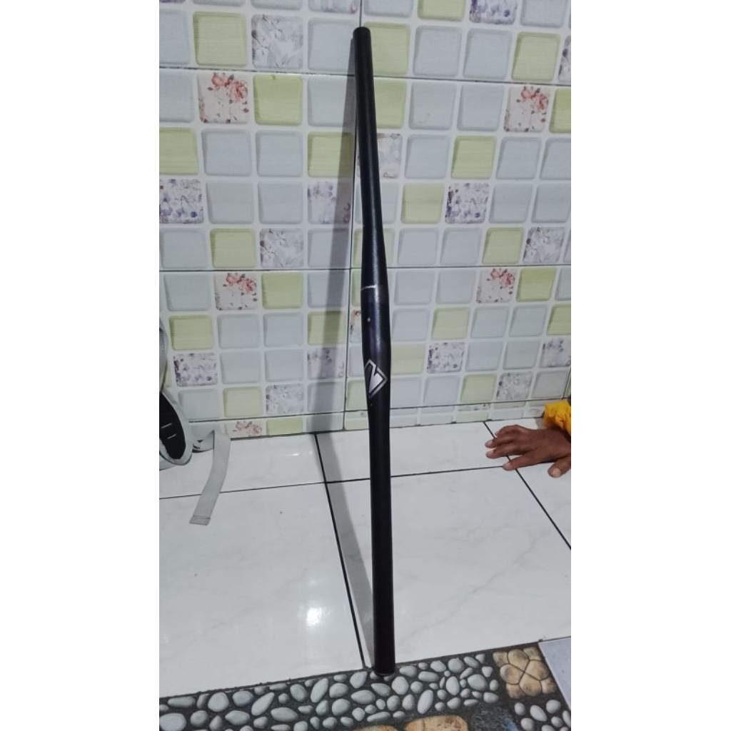 handlebar NAUTILUS carbon flat 25,4mm