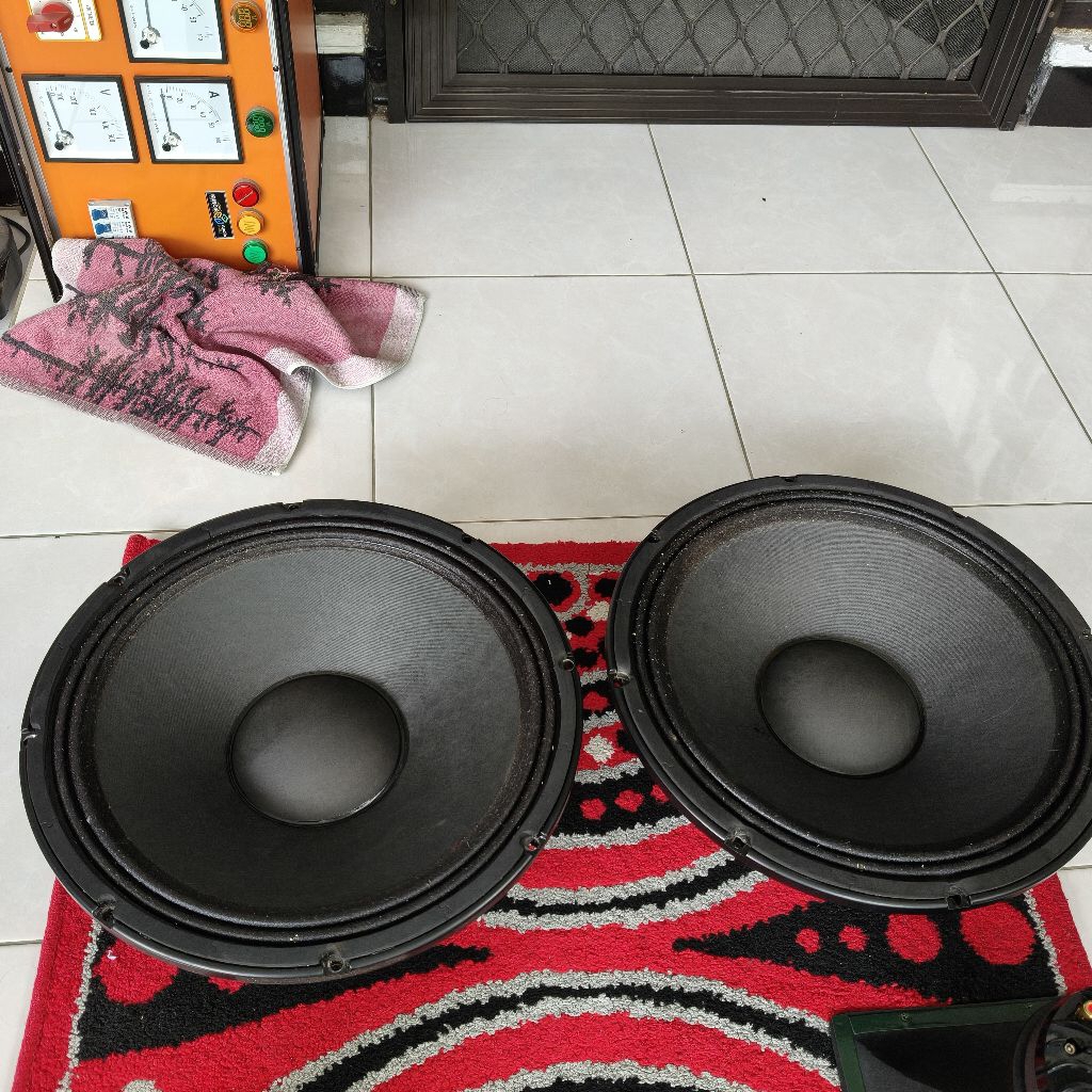 speaker komponen rcf 15 inch 1000watt middle audio sound low mixer power amplifier sparepart perkaka