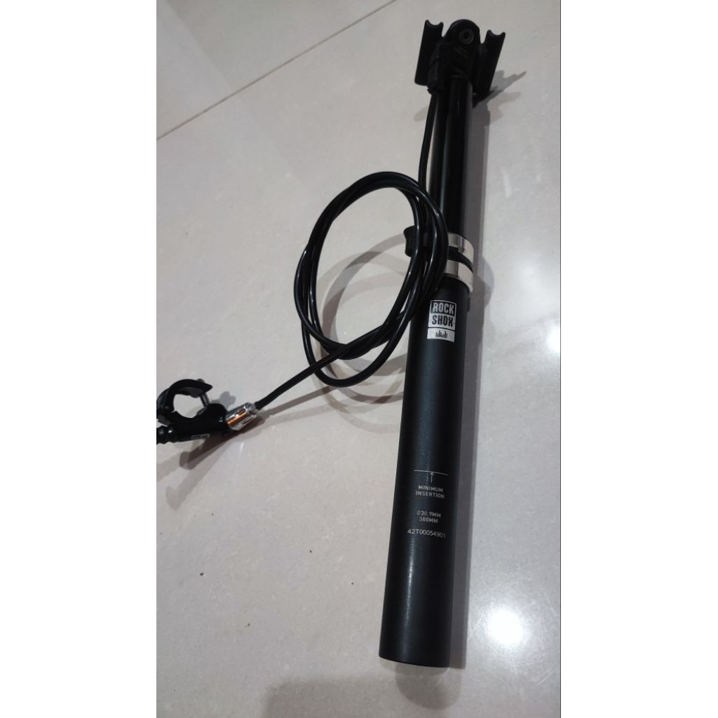 Dropper Seatpost sepeda MTB ROCKSHOX REVERB kabel luar 30.9 Travel 125 ,kondisi mulus normal