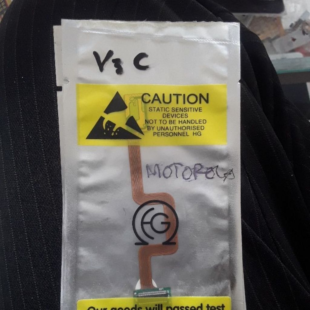 fleksible motorola razr v3c