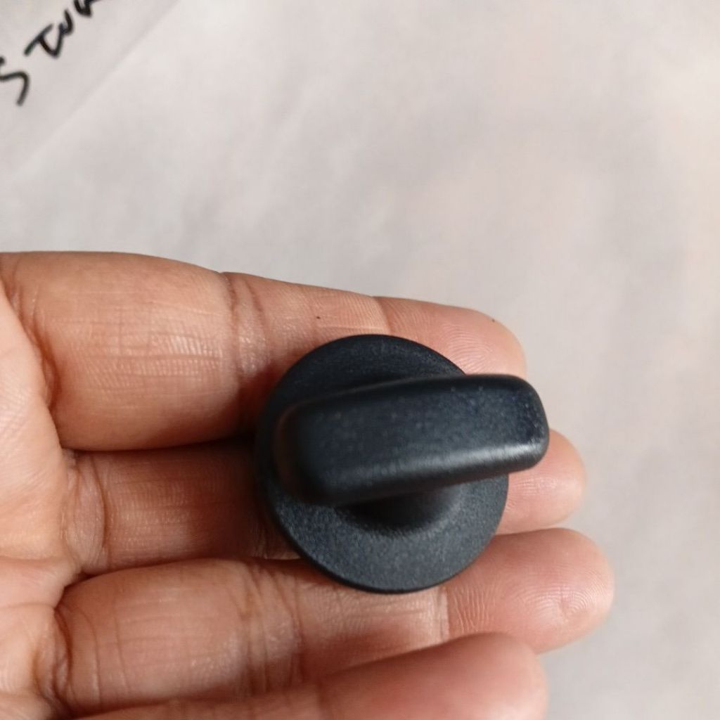 hook gantungan tali jaring bagasi innova reborn original