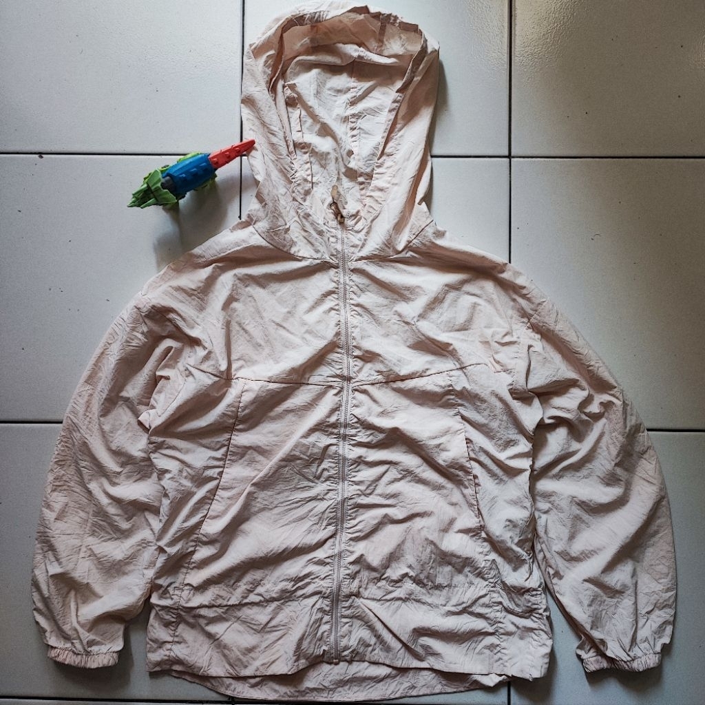 Jaket Running Parasut Lightweight Sporty Anak Perempuan TOPTEN Outdoor Original 100% Branded Second 