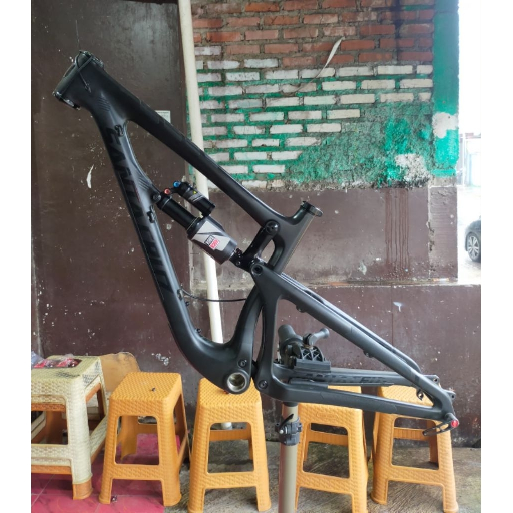 Frame Santa Cruz Nomad C Carbon 27 5 S Frame sepeda MTB