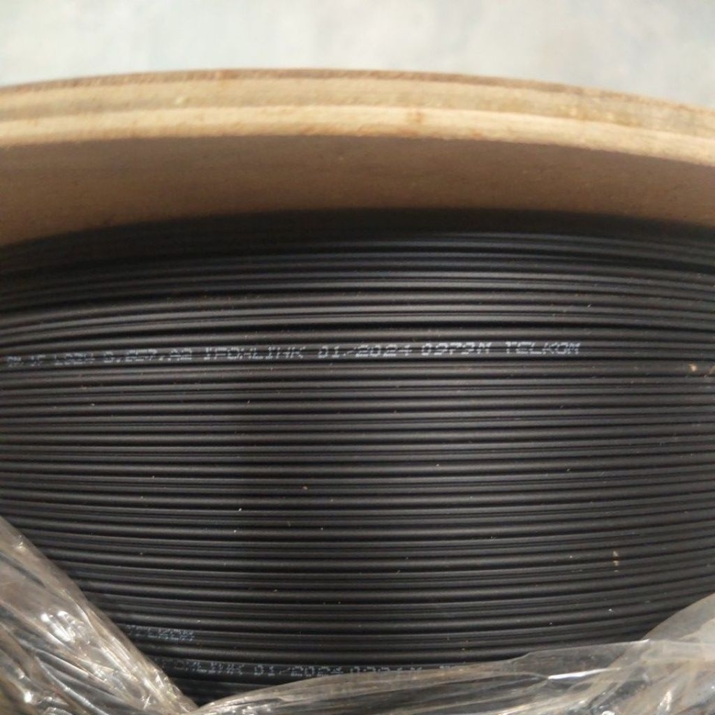 DROPCORE 1 CORE 1 SELING KABEL HITAM MARKING TELKOM