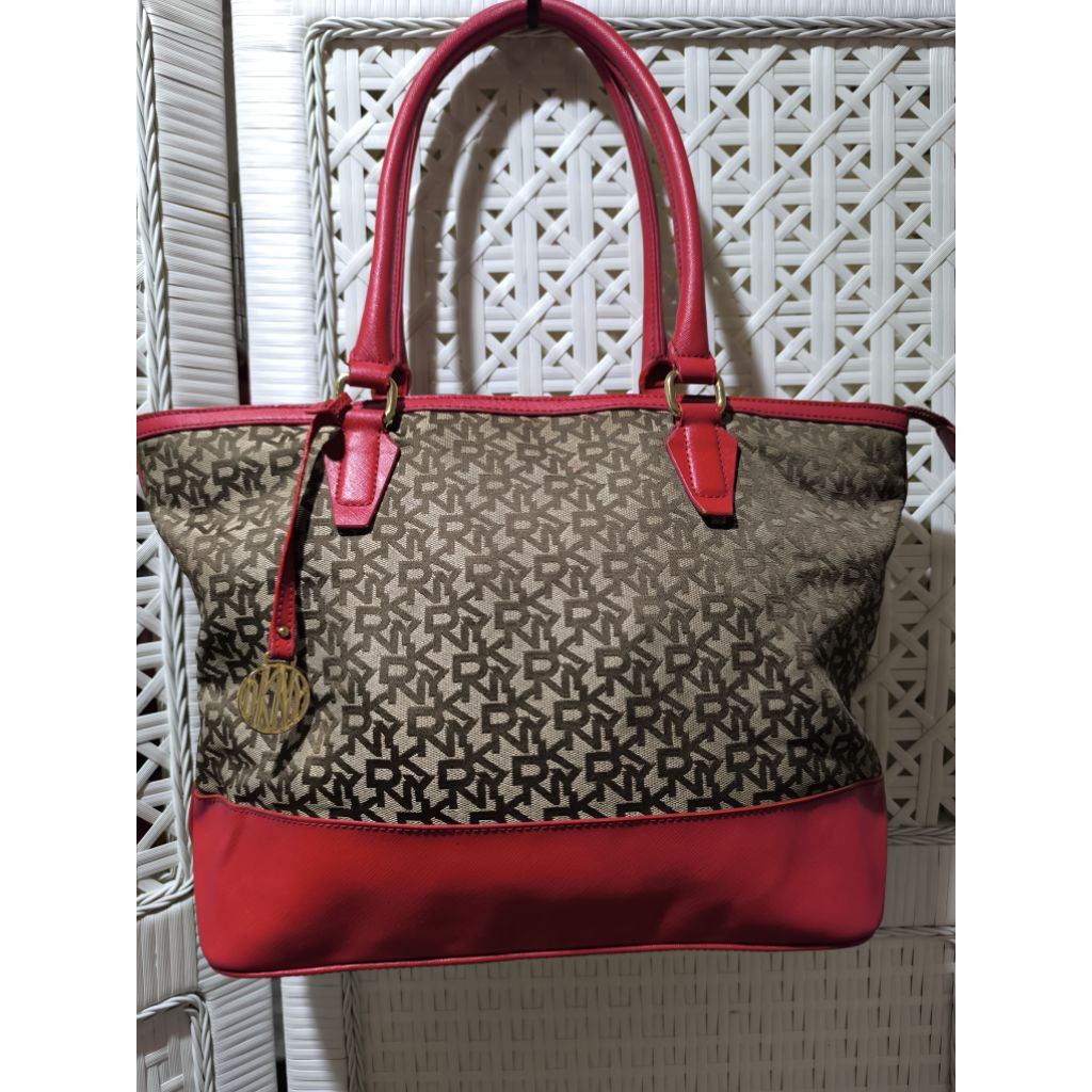 DKNY TOTE BAG