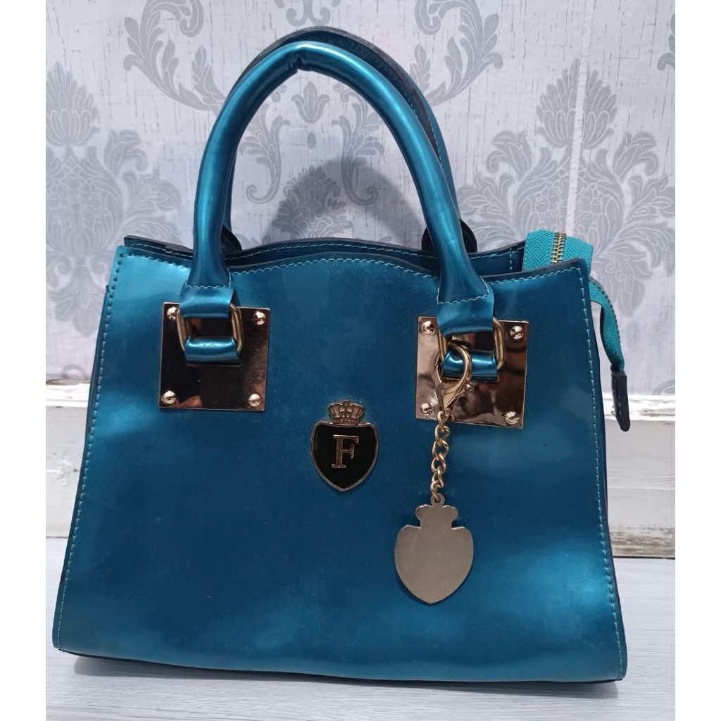 Tas Wanita | Tas Jinjing Furla