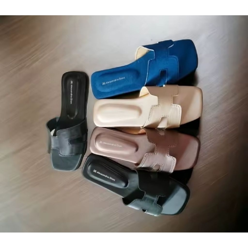 Sandal Flat H Sandal Wanita rumah harian Sandal Lucu