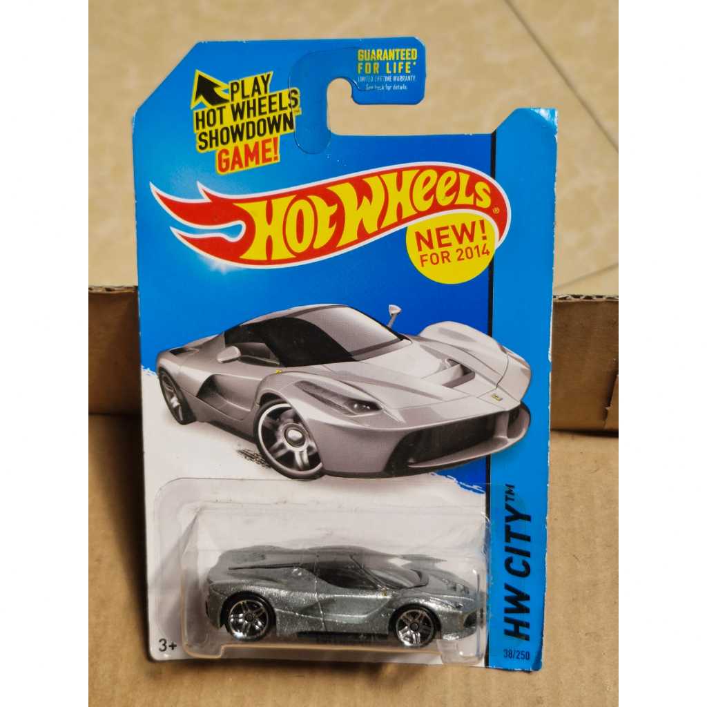 Hotwheels Laferari Silver US Card akta