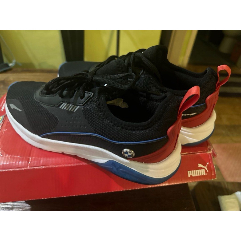 sepatu puma x bmw size 42