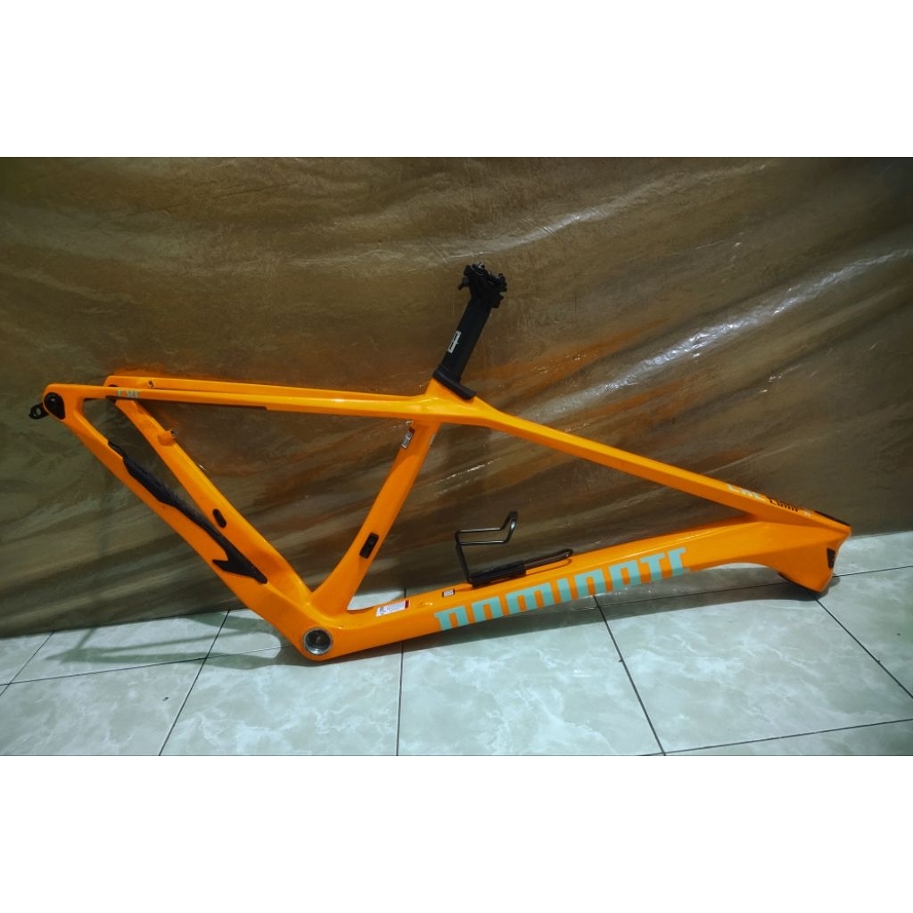 Frame Second Dominate CXC Comp R Carbon 29er size M Boost