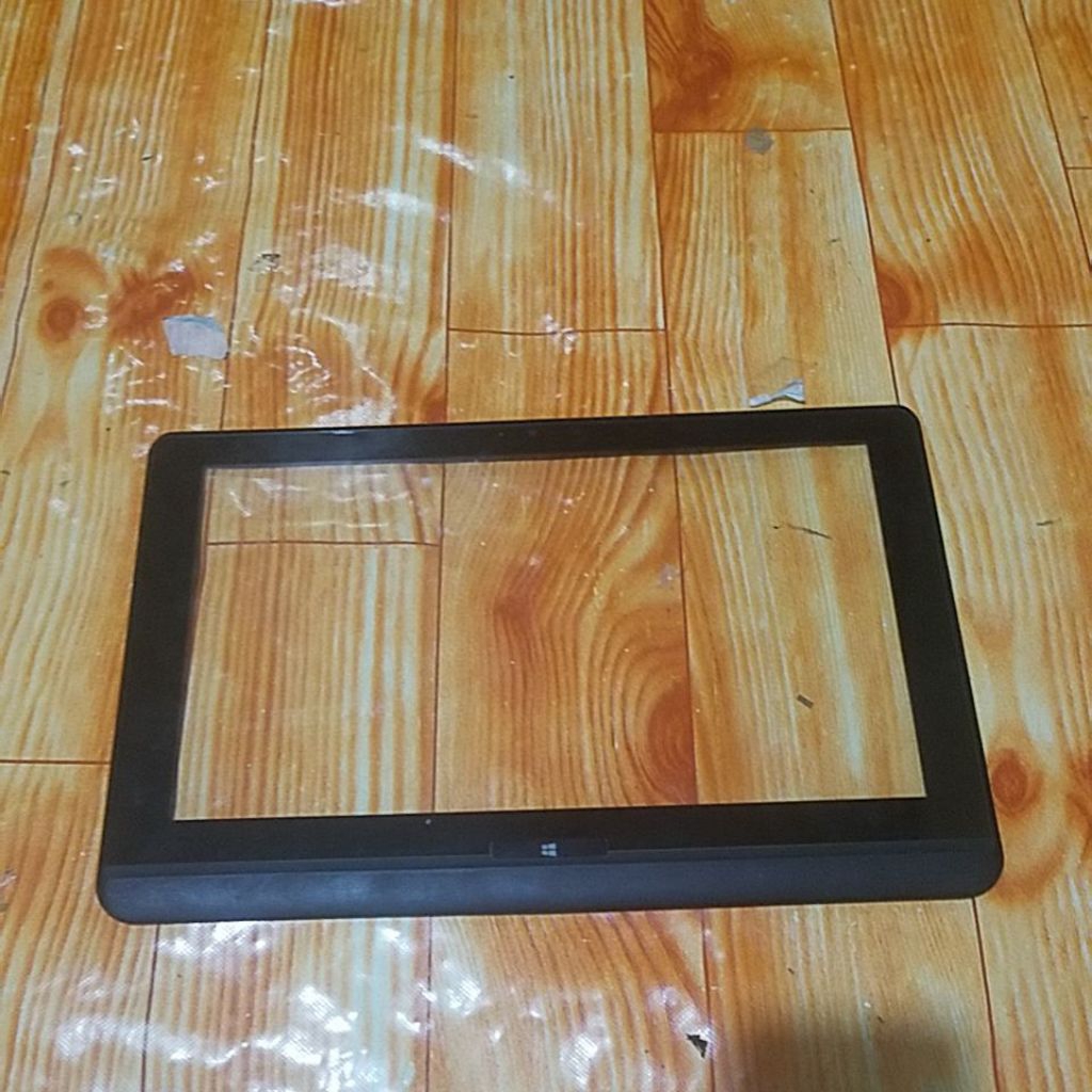touchscreen frame prame Toshiba Satellite U920T original