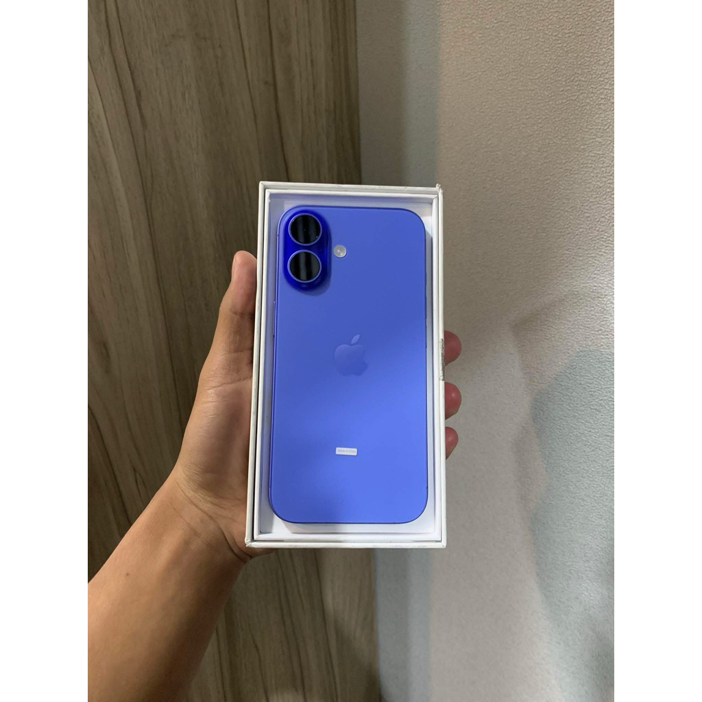 iphone 16 128 gb garansi ibox cc 2 baru 1 bulan