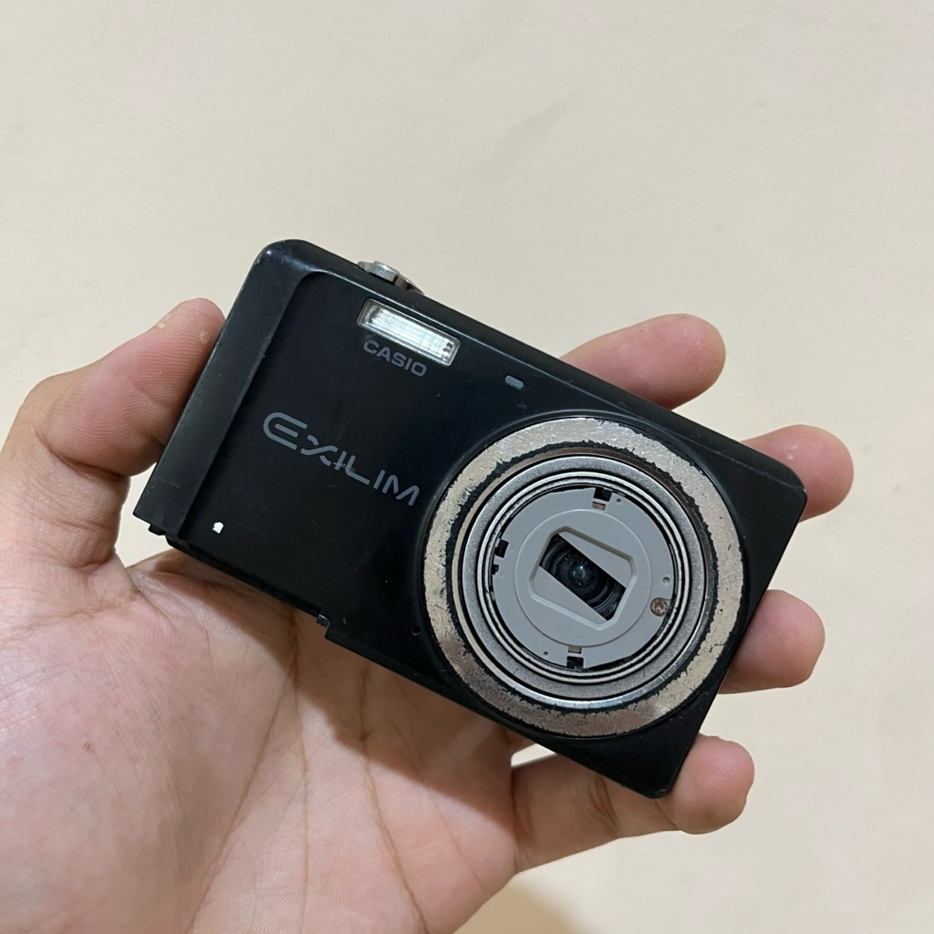 Digicam Casio Exilim EX-ZS5 Black [Bahan Service]