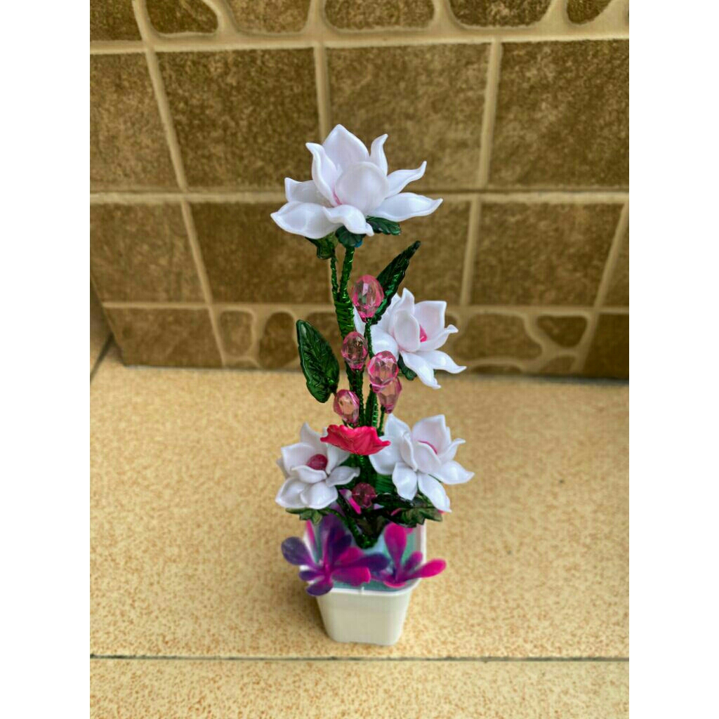 TERBARU Bunga akrilik untuk rak dinding