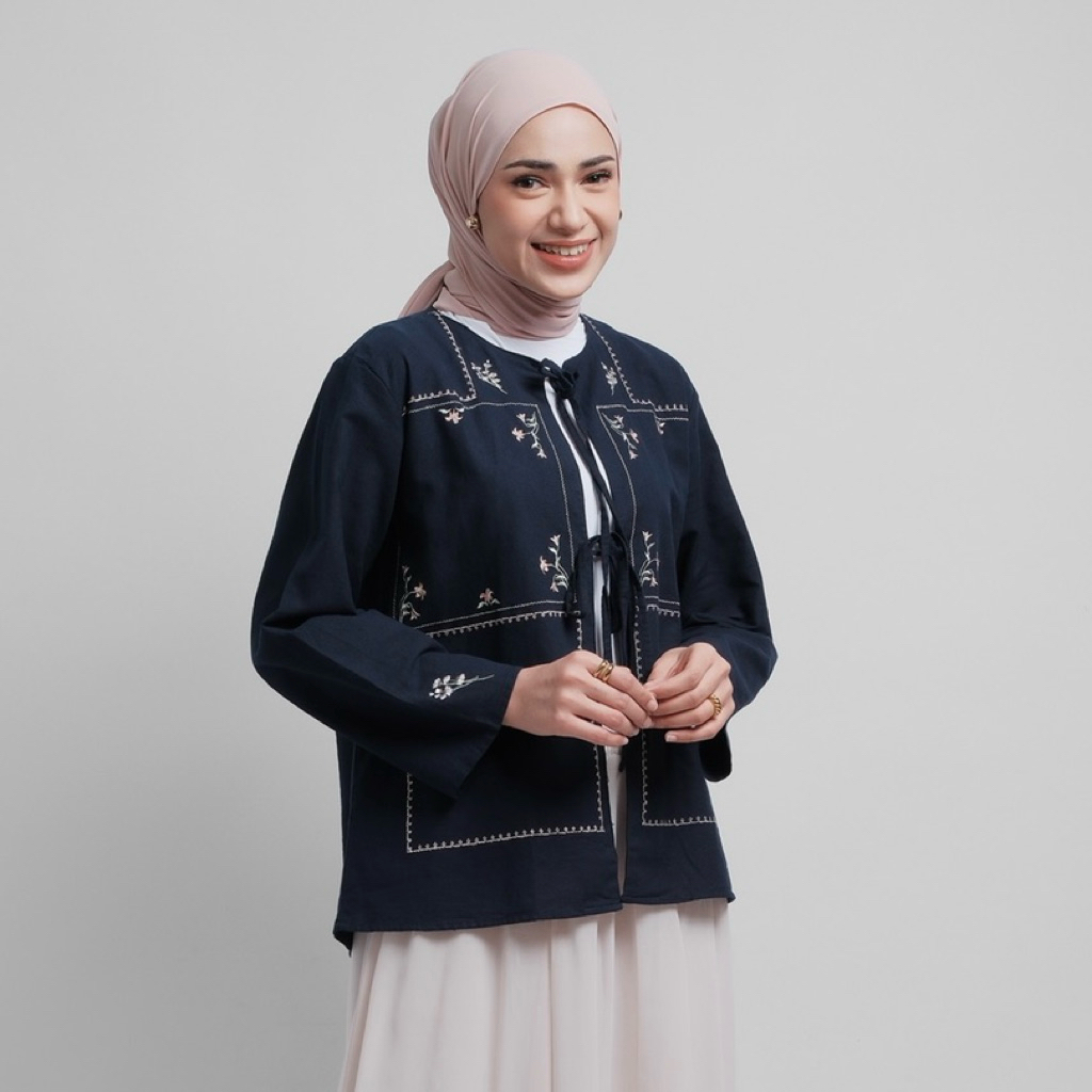 GIYOMI ID - Carmen Blouse / Blouse Wanita / Blouse Bahan Linen / Baju Atasan Wanita