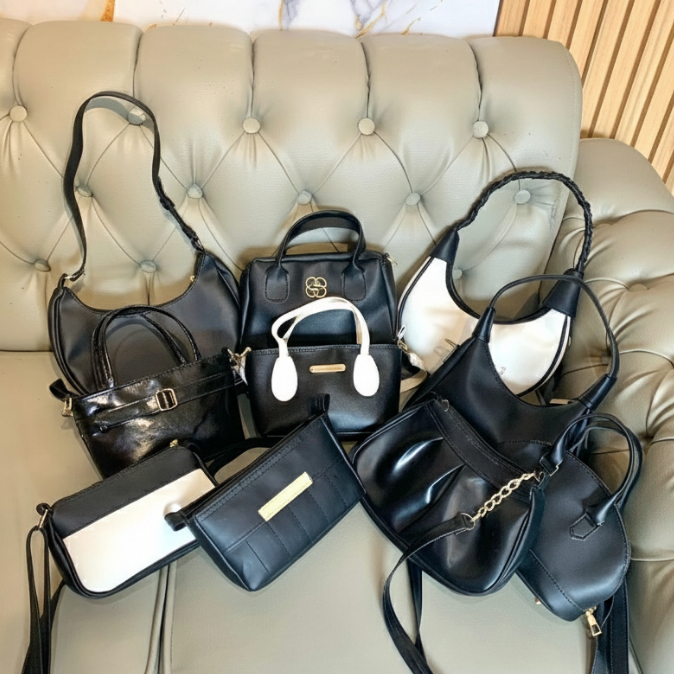 300RIBU ISI 10 TAS SELEMPANG / SHOULDERBAG WANITA CANTIK BISA COD