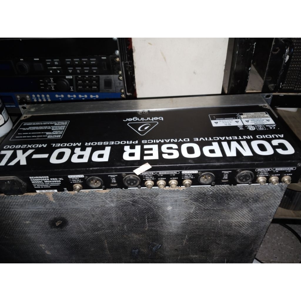 compressor behringer mdx2600