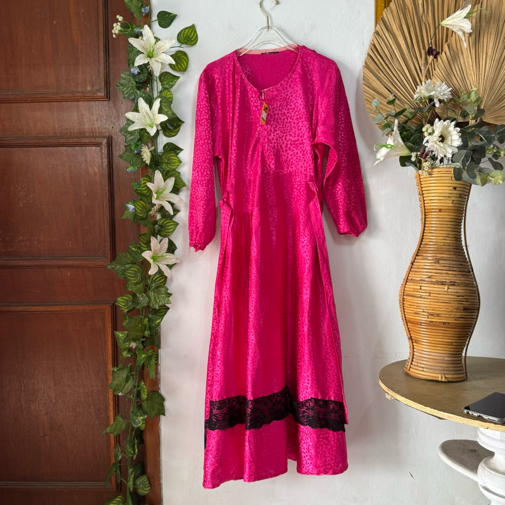 Long Tunik Pink Fuschia Satin