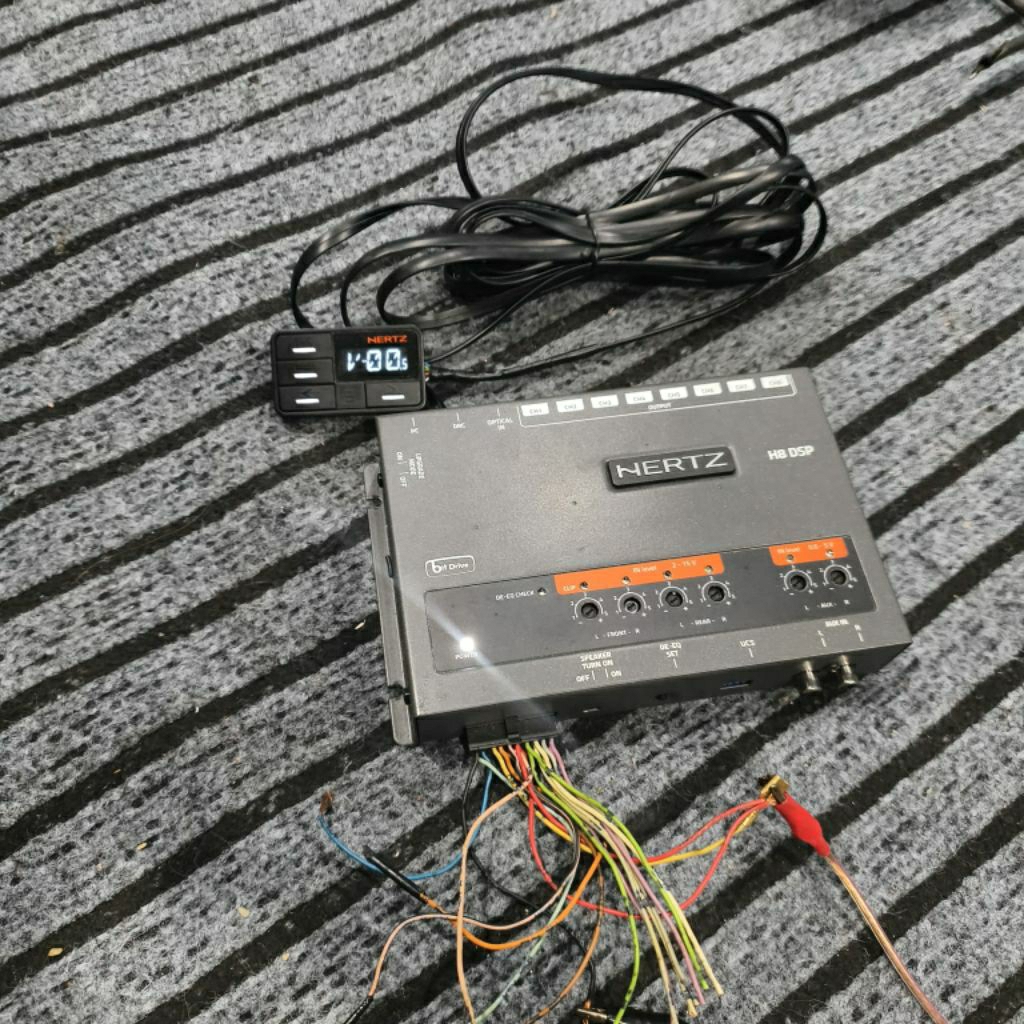 Hertz H8 DSP 8 Channel made in italy plus controller