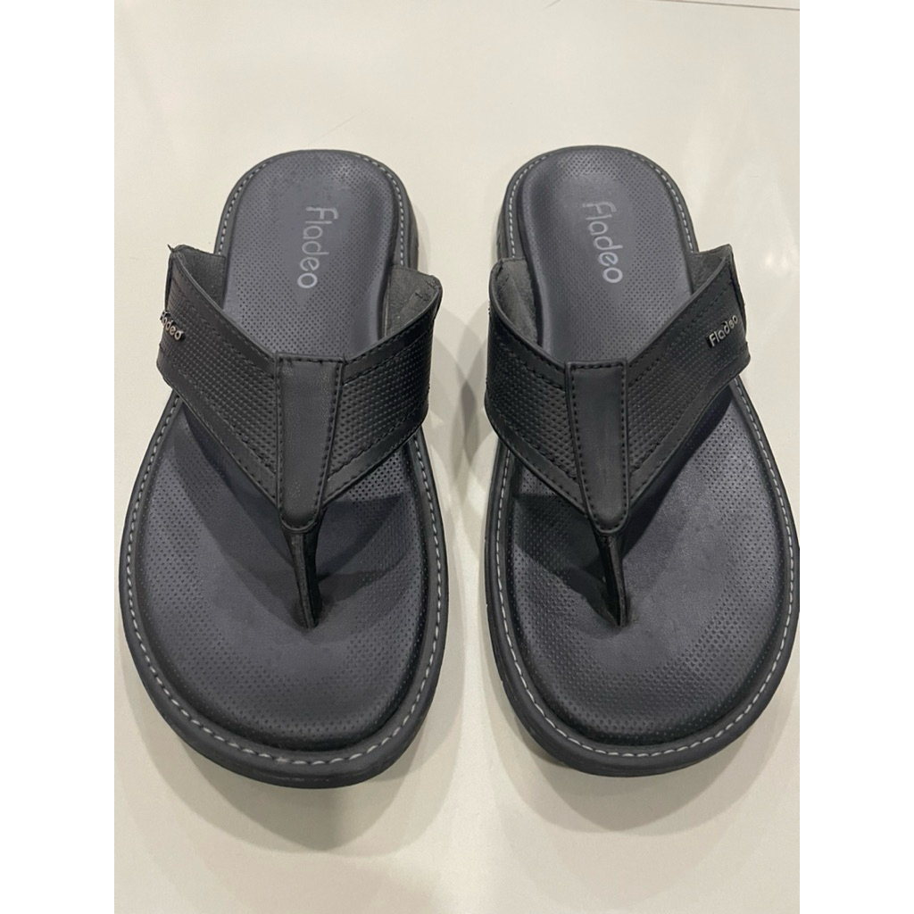 Fladeo Sandal Jepit Hitam Pria Lokal Preloved