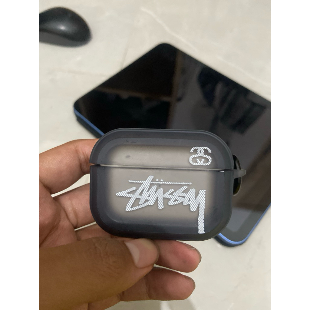 airp0ds pro gen 2 second