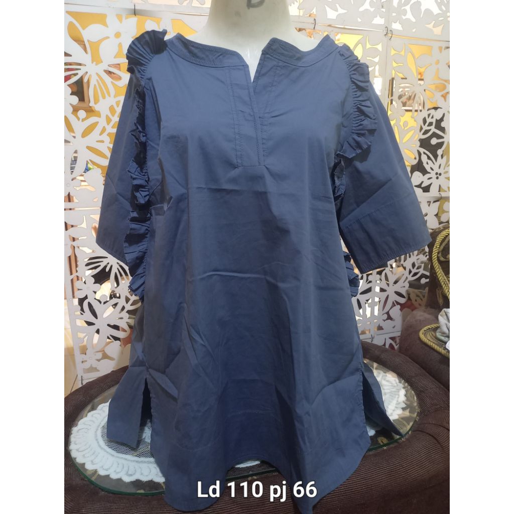 Preloved blouse renda